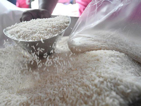 T.N. government must expedite paddy procurement, says Anbumani