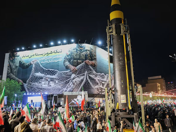 As it happened: Iran seizes ships in Hormuz as uncertainty shrouds possible US-Iran talks after Trump extends ceasefire